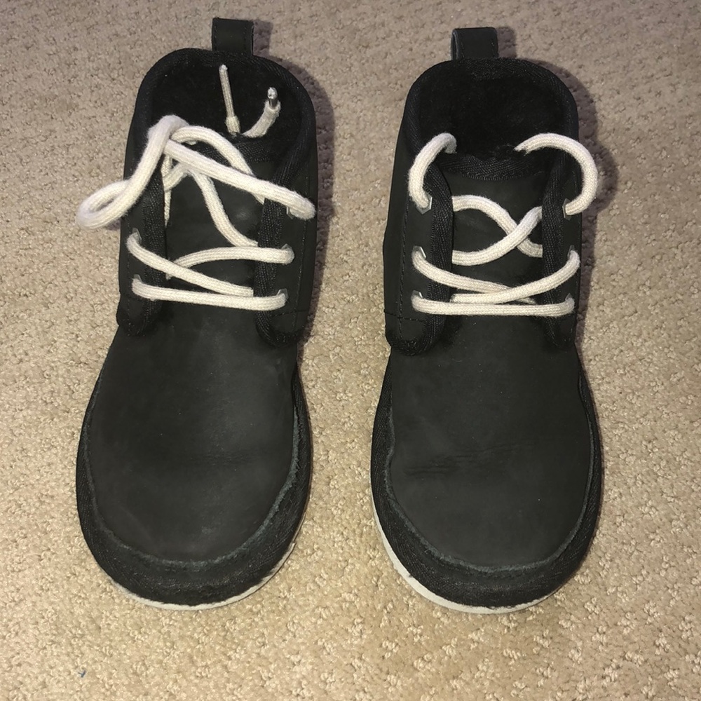 UGG T Neumel boots